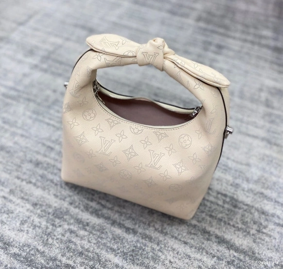 LOUIS WHY PM KNOT VUITTON 0812